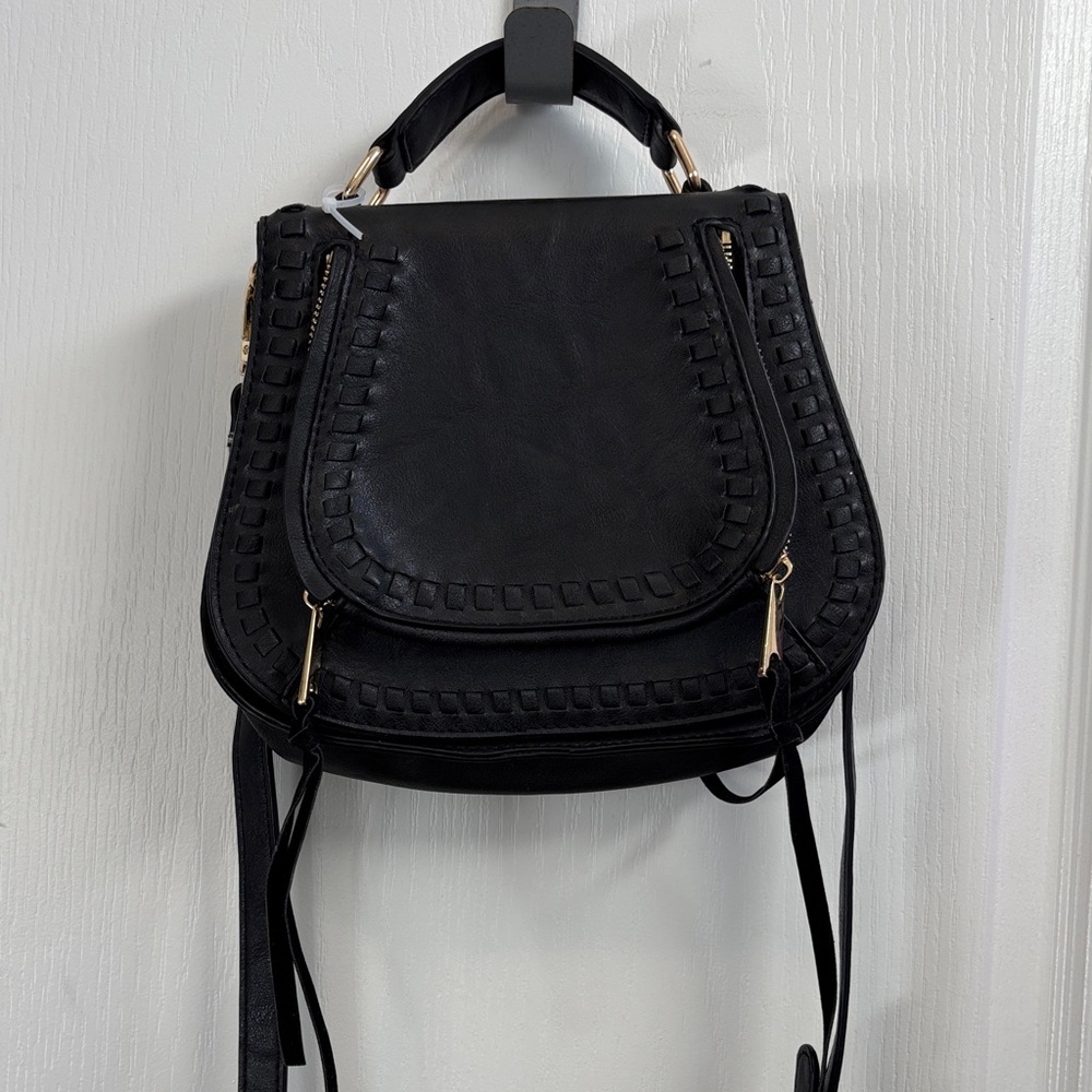 Urban Expressions Crossbody Bag